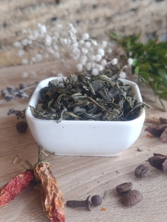 Чай зелений крупнолистовий